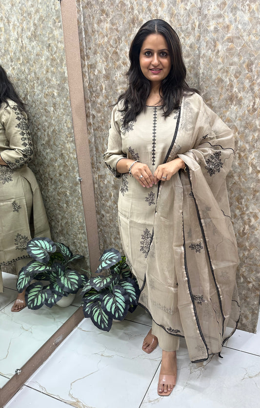 Designer Summer sets