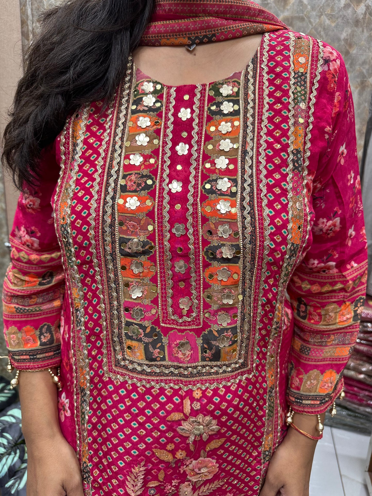 Karwa Special Suit